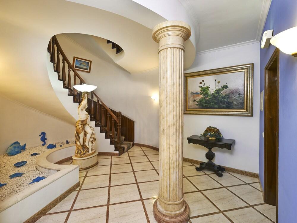 Bertolina Guest House Albufeira Exterior foto